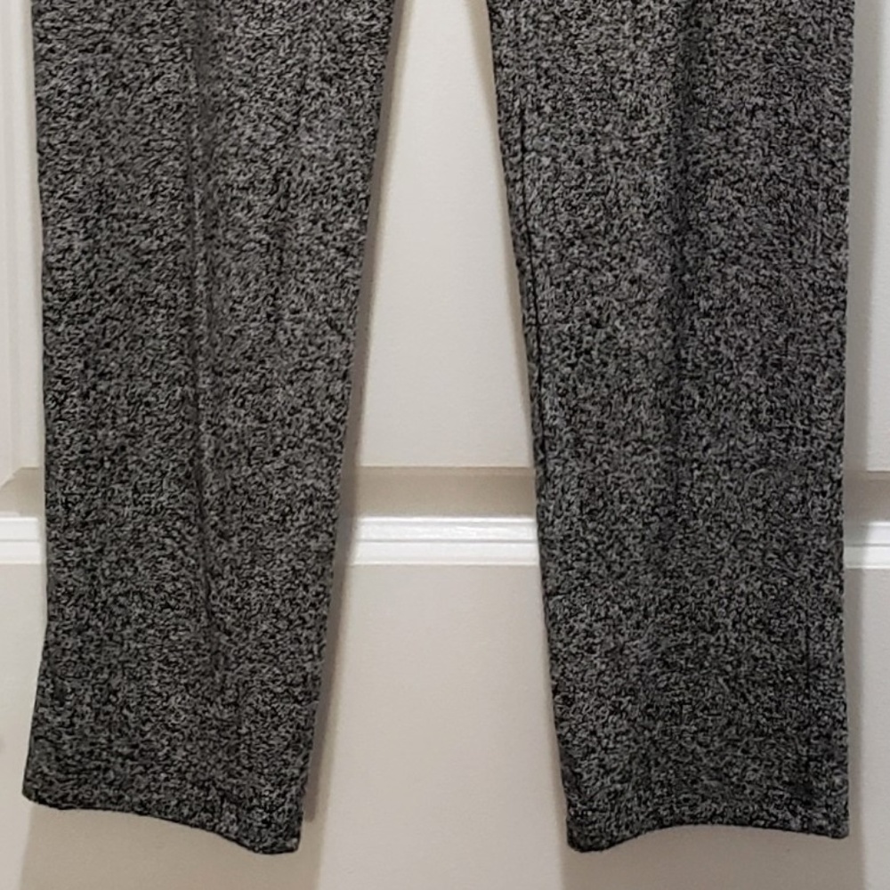 *SOLD* J. Jill Smooth Fit Slim Leg Leggings XSP - Picture 6 of 6